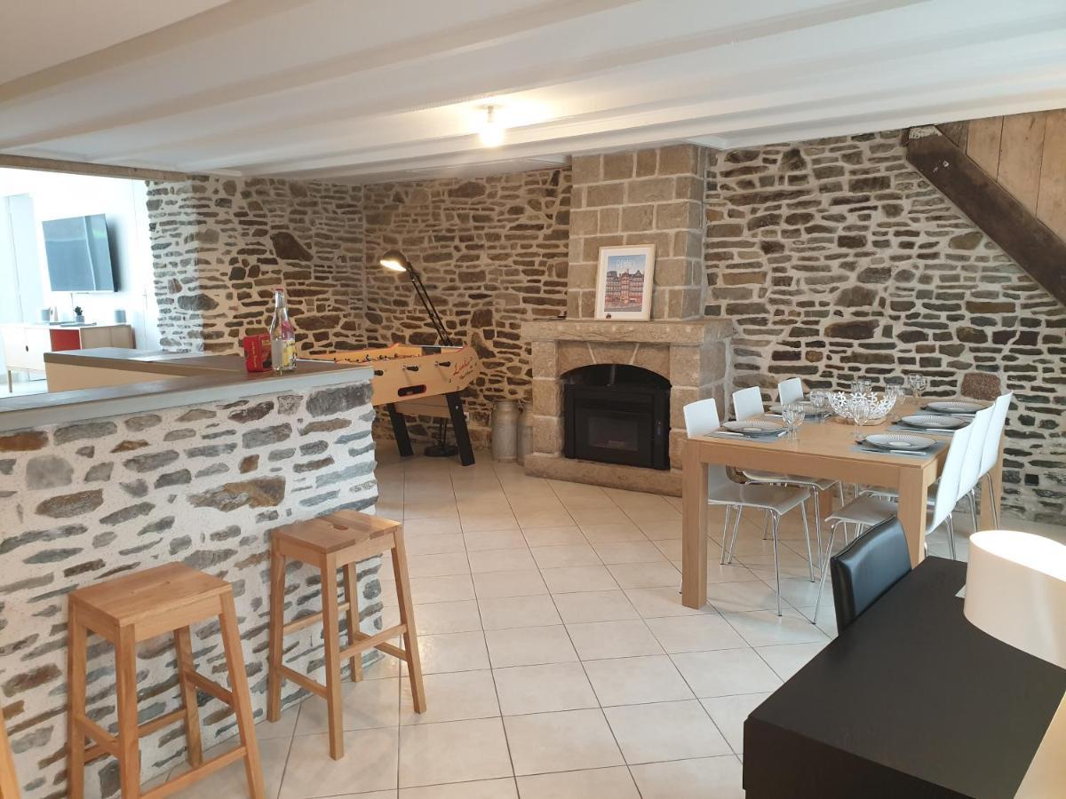 Maison De Ville Situee A 8 Kms Du Mont St Michel Pontorson Eksteriør billede