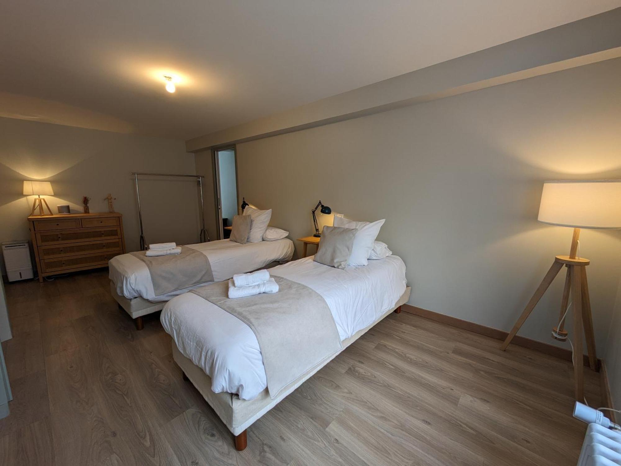 Maison De Ville Situee A 8 Kms Du Mont St Michel Pontorson Eksteriør billede